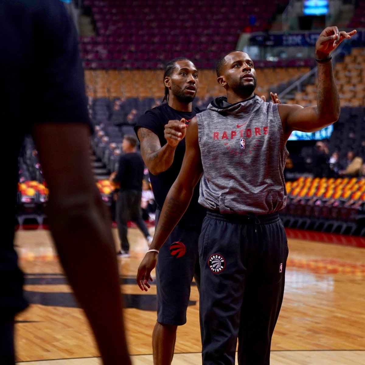 欧洲足球疯狂夜：拜仁造惨案，曼城大胜切尔西爆冷（欧洲足坛疯狂夜：拜仁酿惨案，曼城大捷，切尔西爆冷）