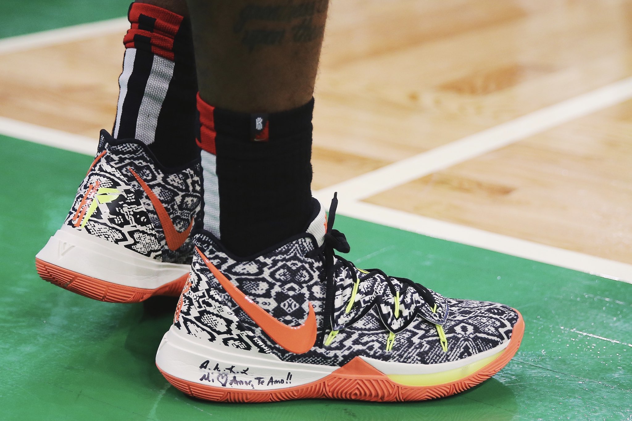 拜仁“小王子”卡尔的巨星之路 偶像梅西但不想和谁比较（拜仁“小王子”卡尔迈向巨星：偶像是梅西，但不与任何人比较）